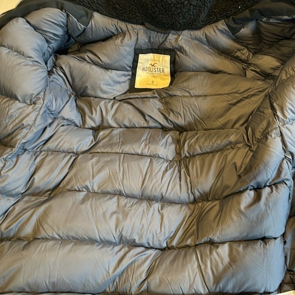 Hollister California 1922 black puffer jacket bungee waist front pockets zipper - Picture 4 of 13